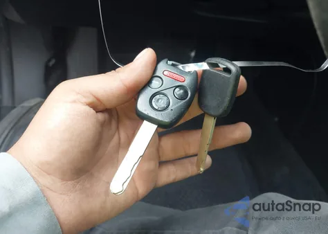 2006 Honda Accord 2.4 Se из США, поврежденный, VIN 1HGCM56396A181278